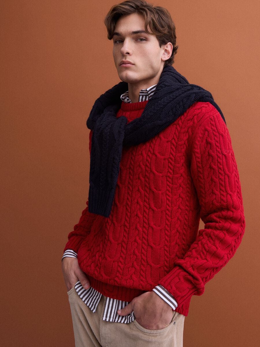 Maglia rossa girocollo in misto lana con lavorazione jacquard_0