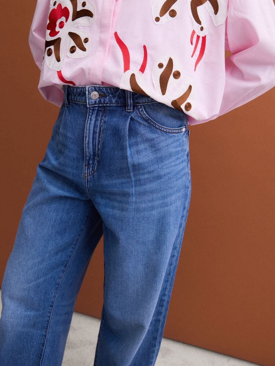 Jeans blu wide leg a vita alta in puro cotone_3