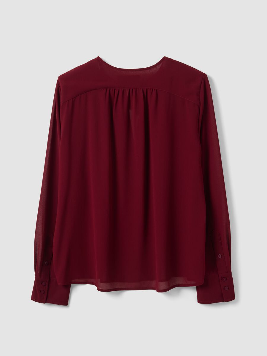 Red regular-fit blouse with V-neck and tie detail_2