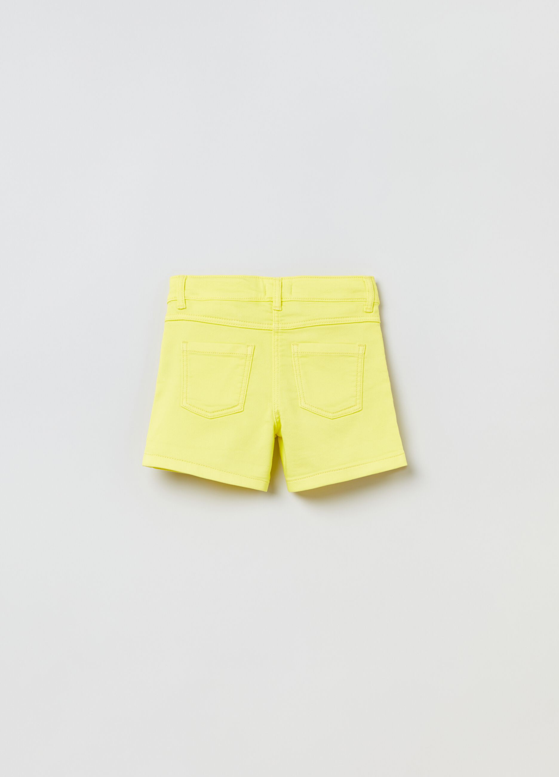 5-pocket stretch shorts