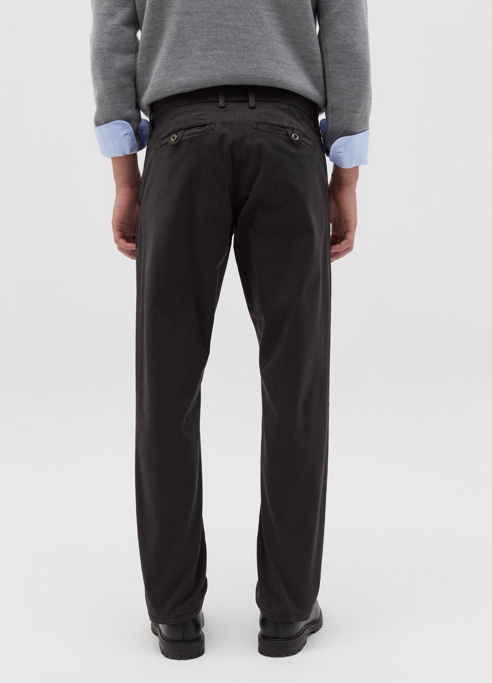 Regular-fit chino trousers in stretch cotton