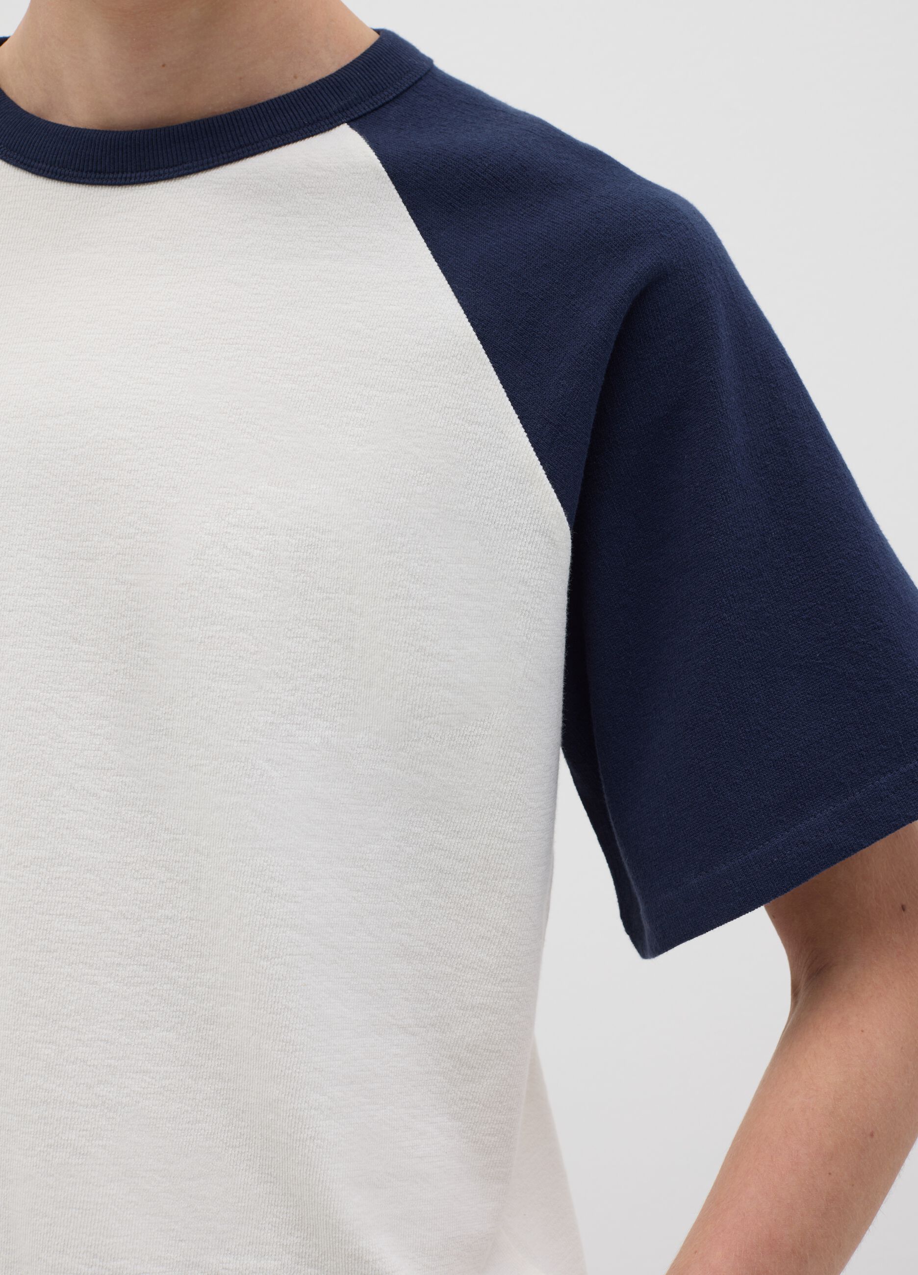 T-shirt in cotone bicolore