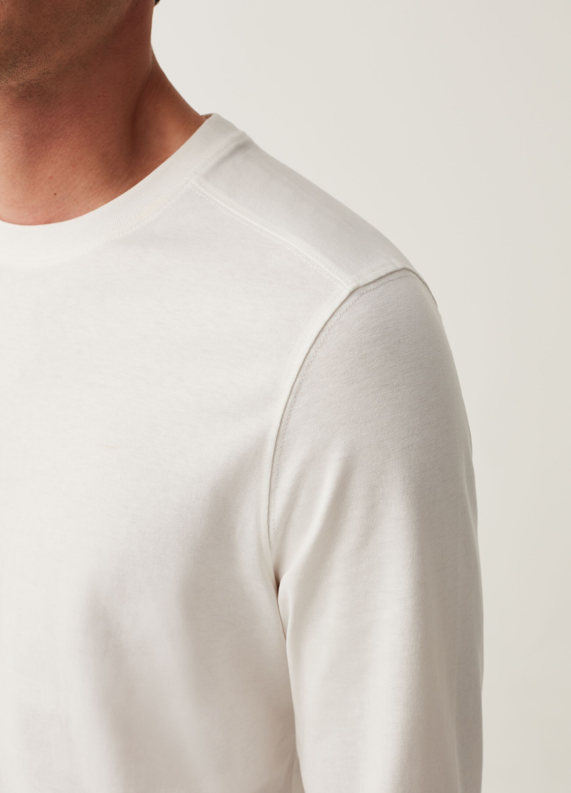 T-shirt a maniche lunghe in cotone_3