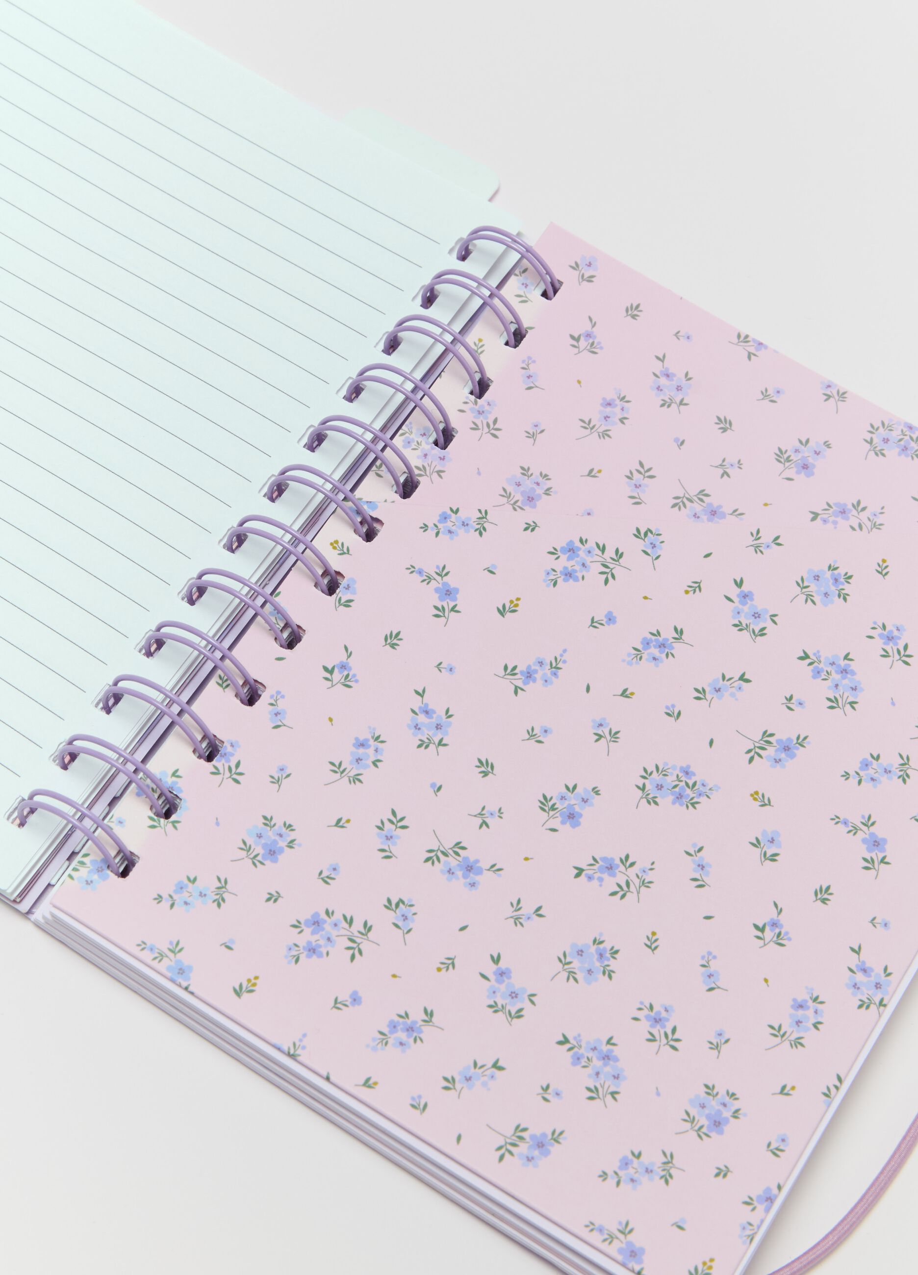 Lined spiral notepad