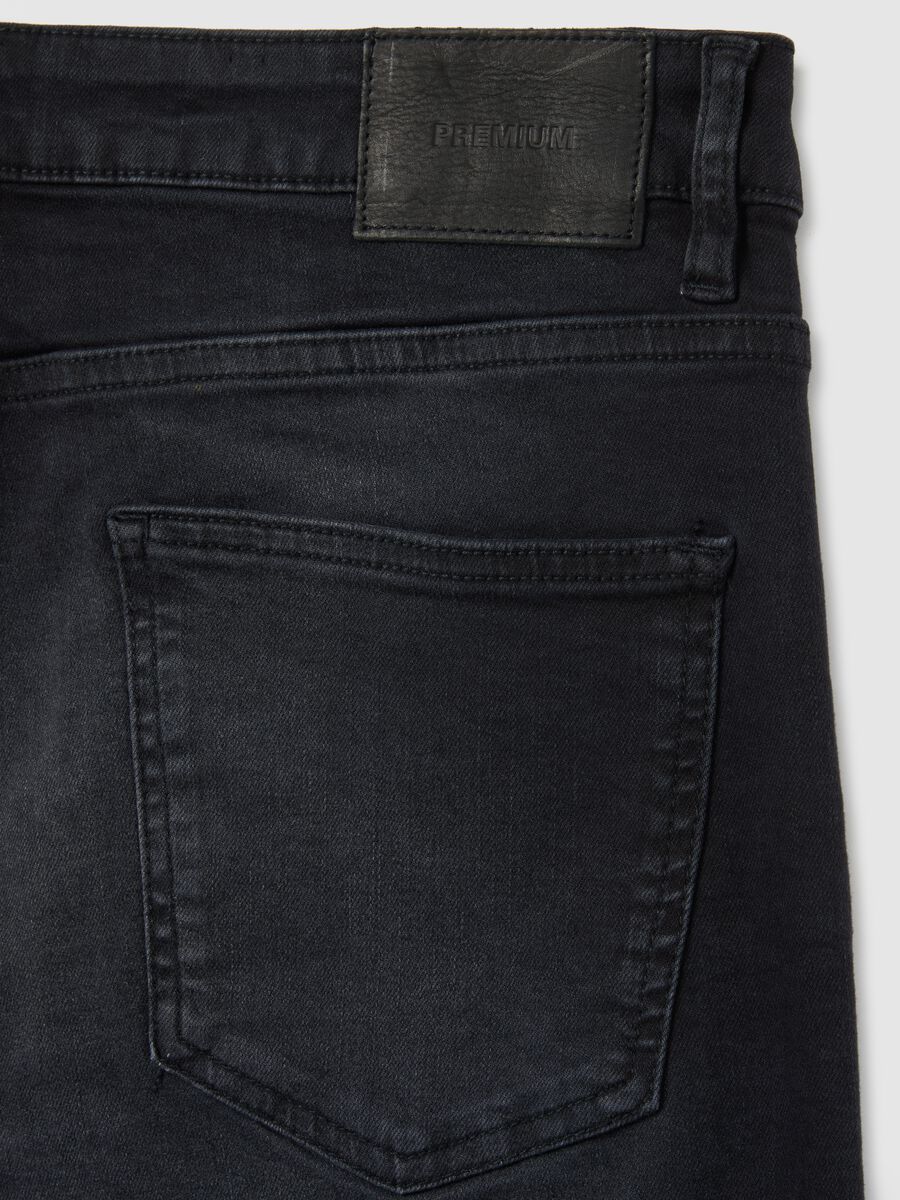 Black Slim Fit Denim Jeans_1