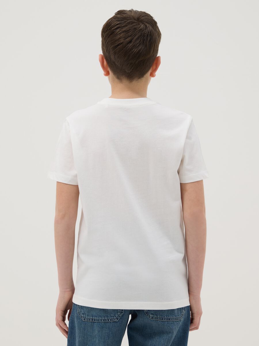 Boy's regular fit pure white cotton T-shirt with print_2