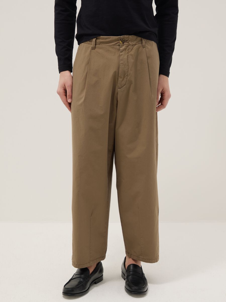 Baggy chino trousers in pure beige cotton_1