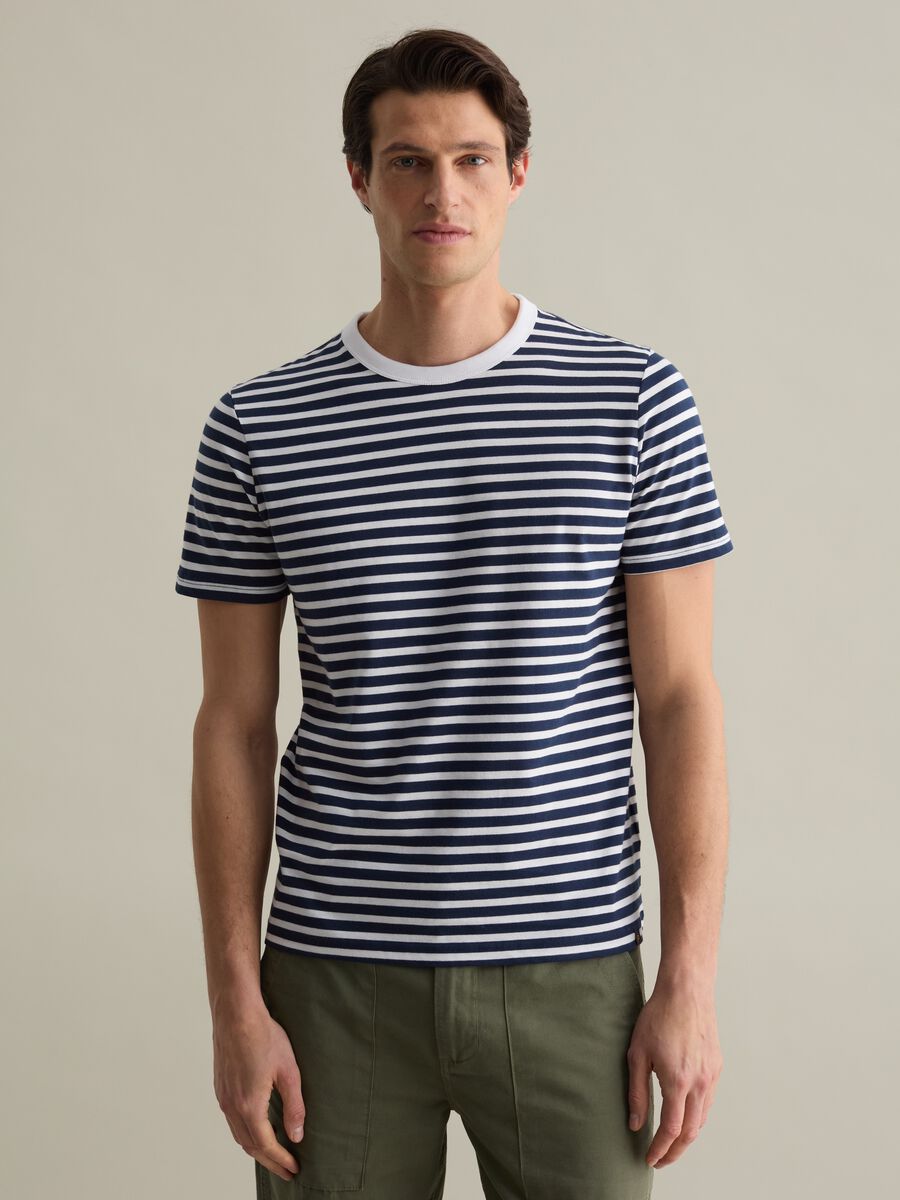 T-shirt with horizontal stripes_0