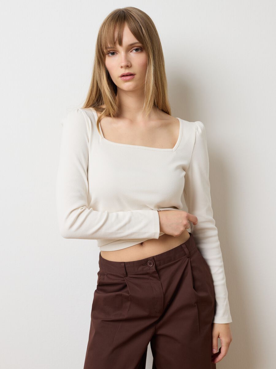 Maglia bianca a maniche lunghe in cotone elasticizzato_1