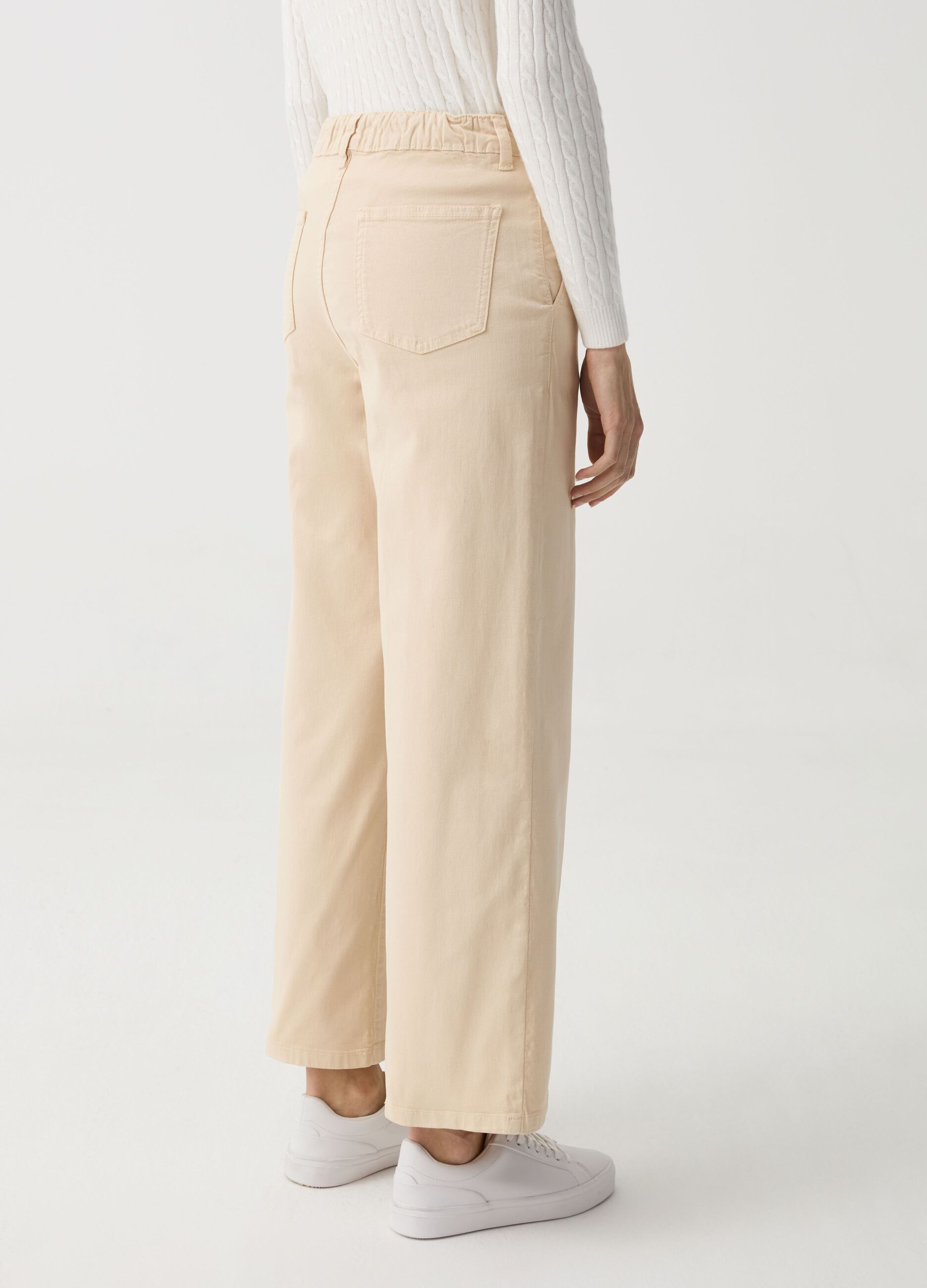 Wide-leg cropped trousers