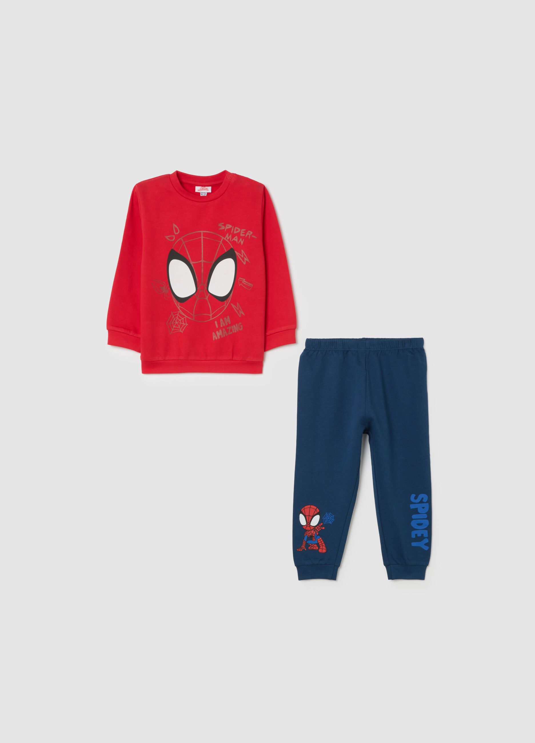Red cotton pyjamas for children