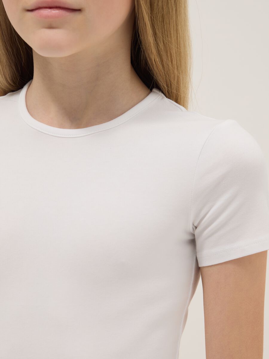 Girl's fitted white stretch cotton bodysuit_2