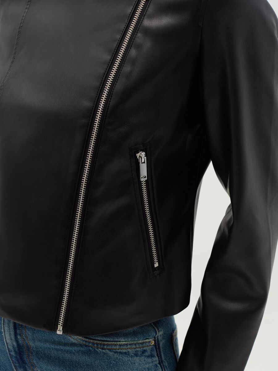 Short biker jacket with zip_3