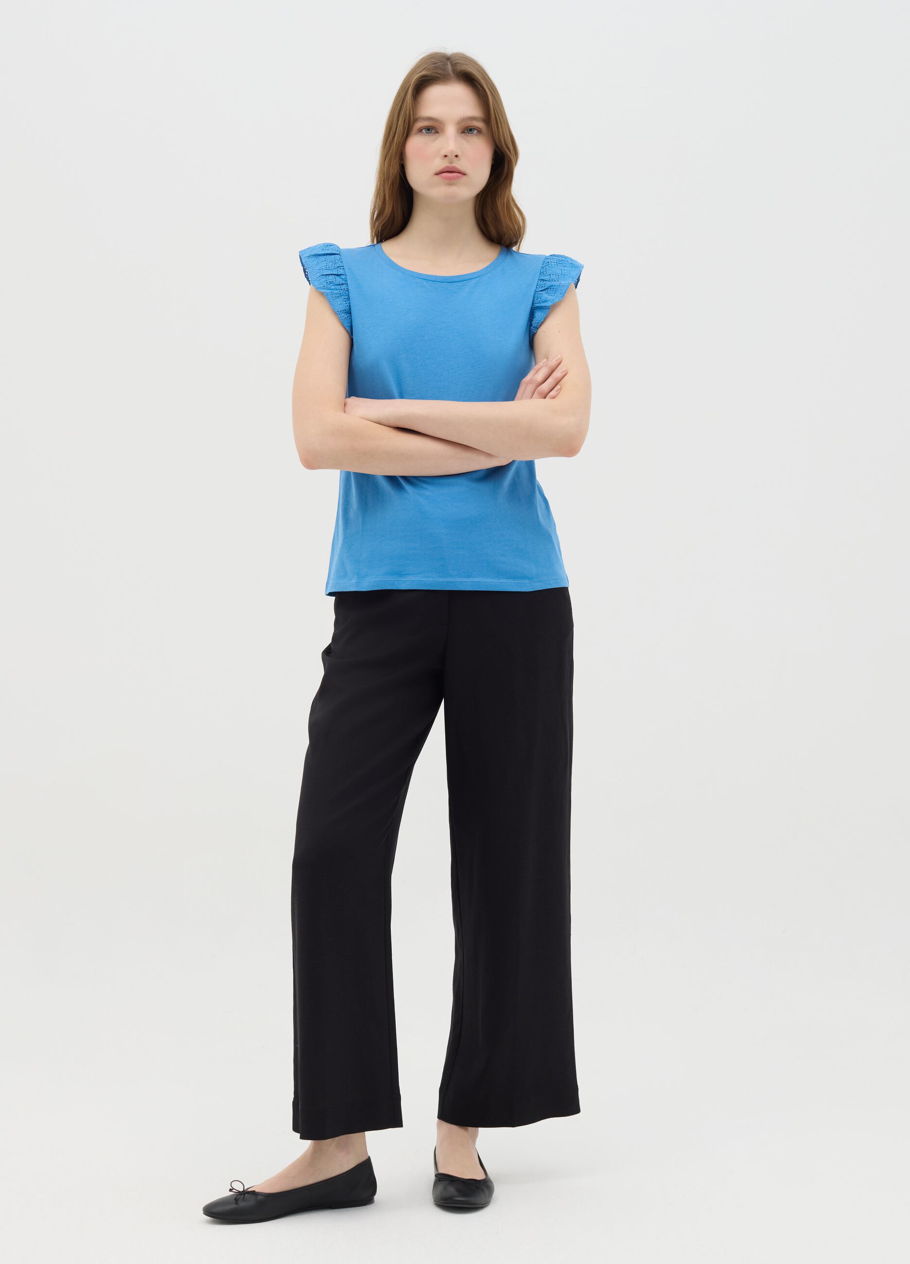 Azure cotton top with lace shoulder straps