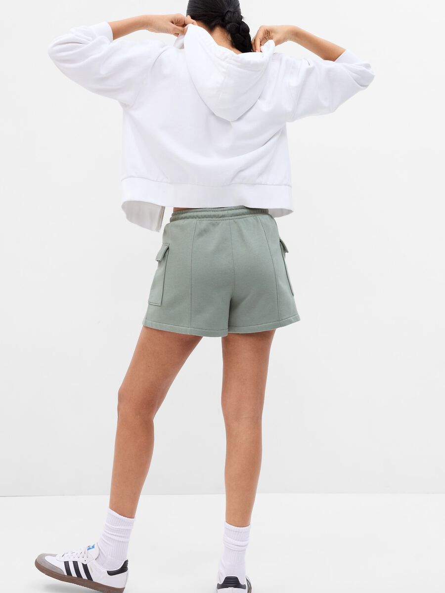 Shorts cargo in felpa con coulisse_1