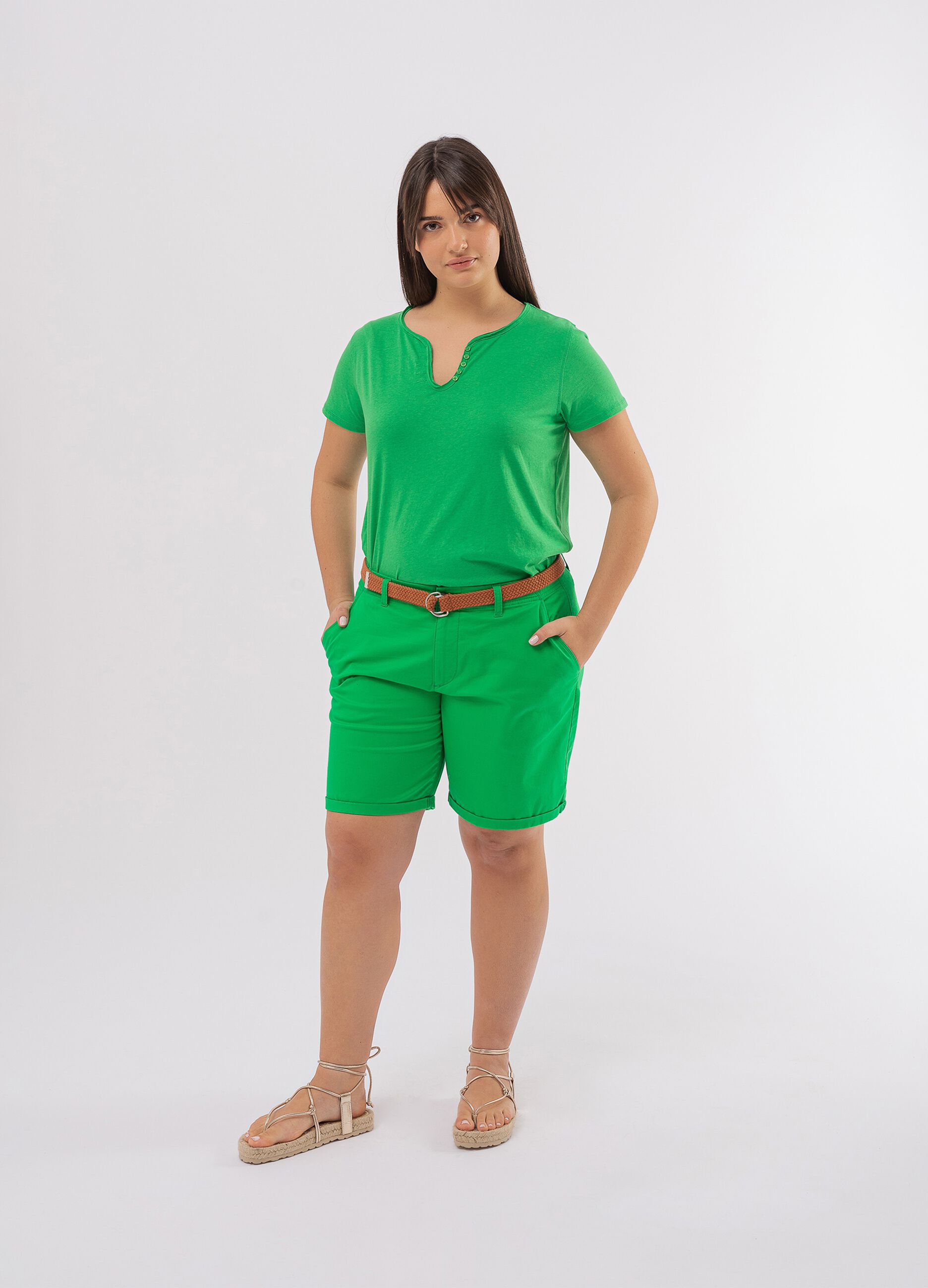 Curvy chino shorts with belt