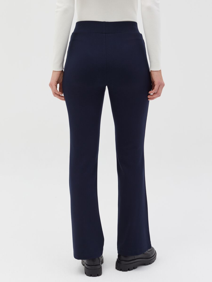 Milano-stitch leggings with raised seams_3