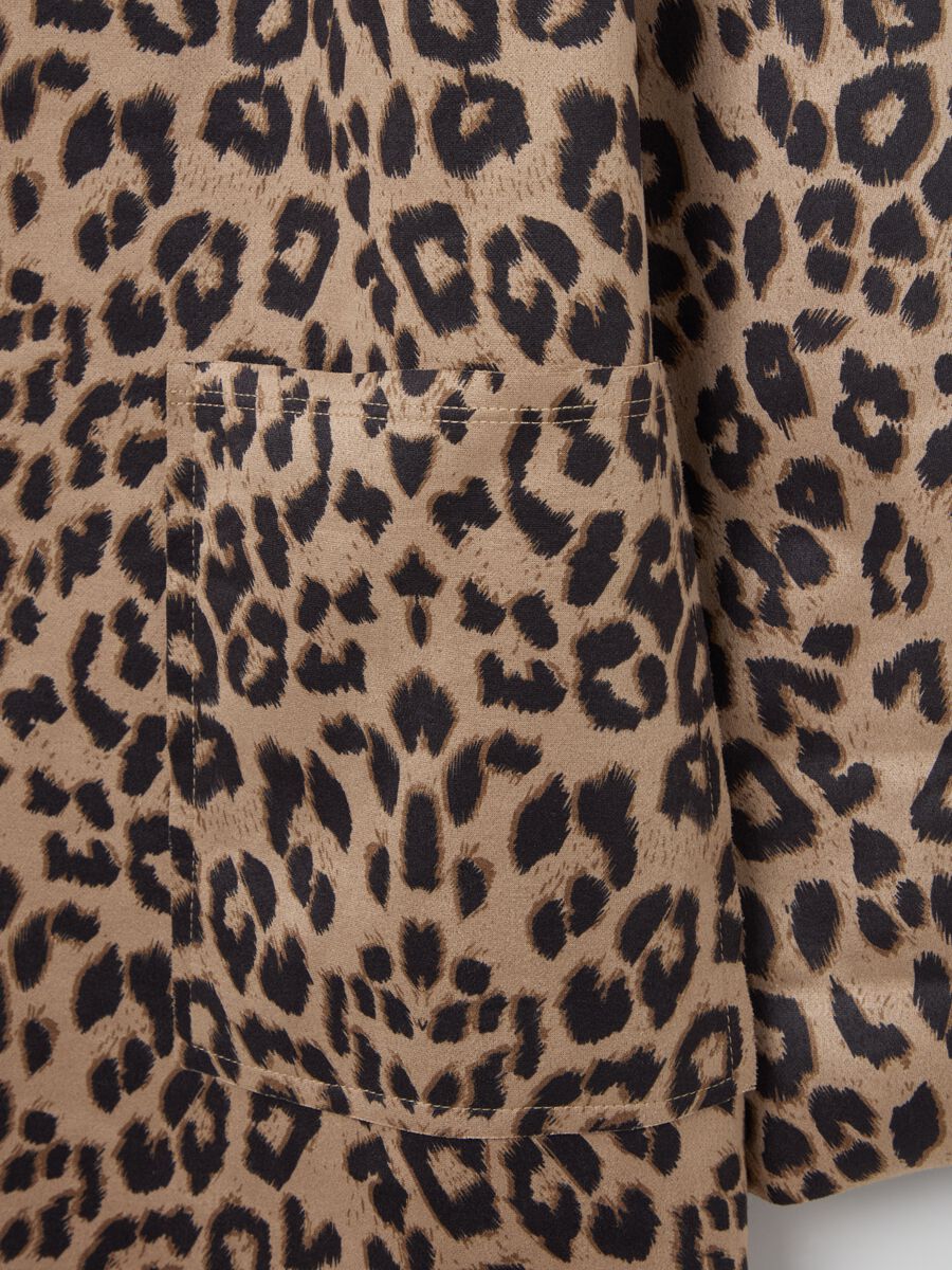 Long open jacket with animal print_5