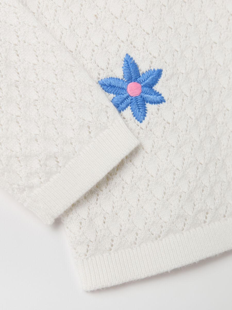 Pullover with pointelle design and flowers embroidery_2