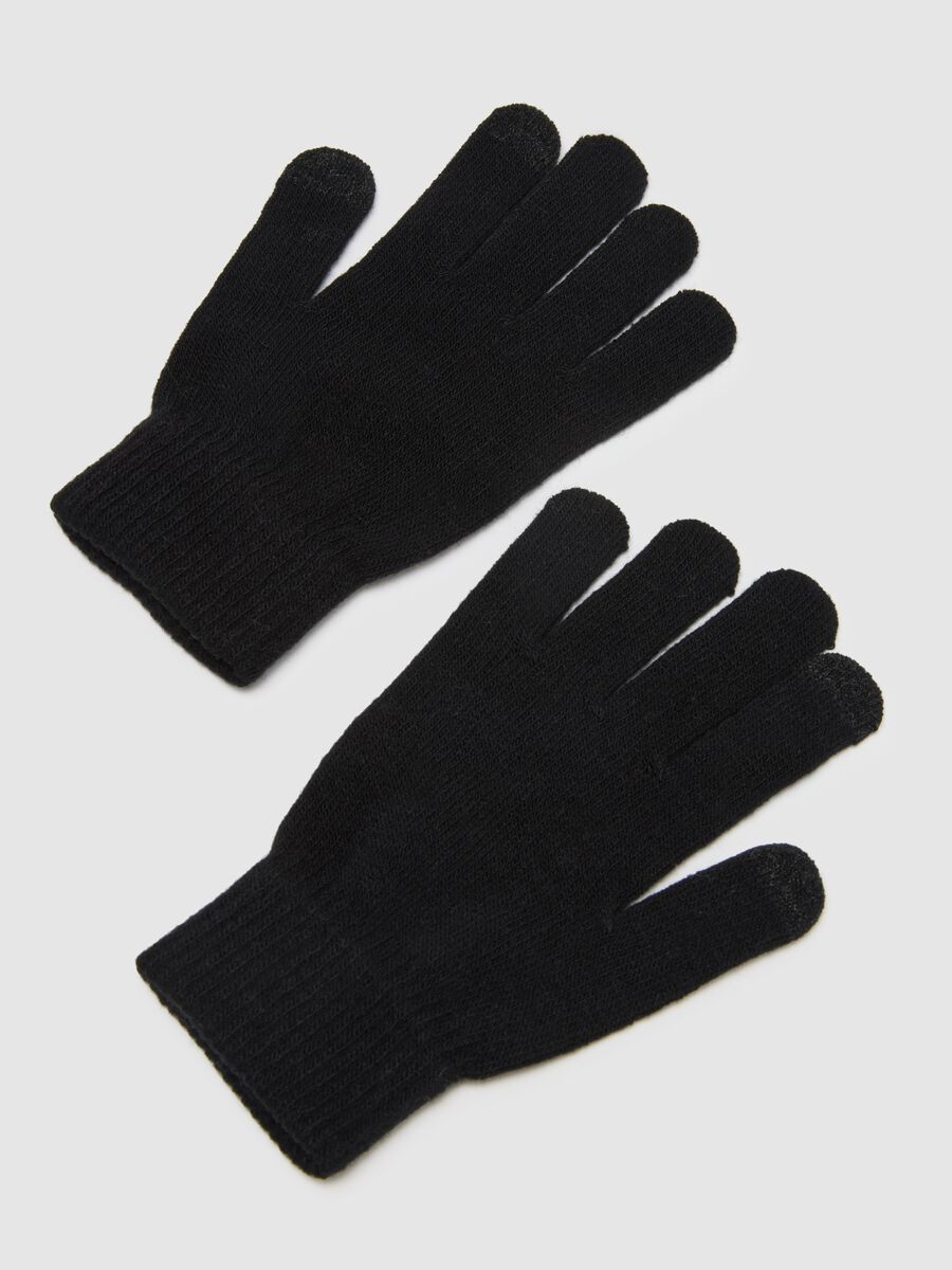 Black gloves_1