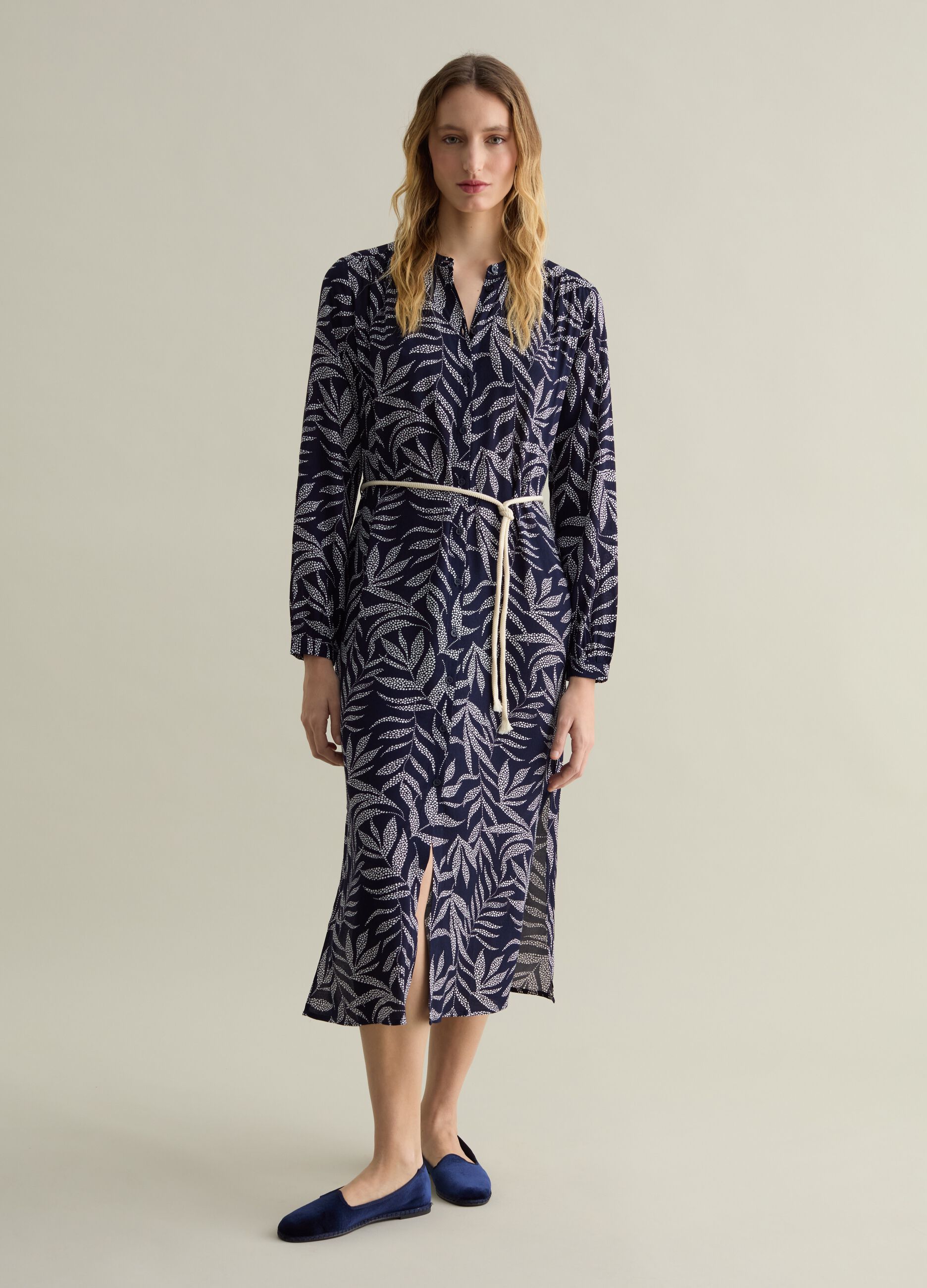 Vestito chemisier con cintura a cordino