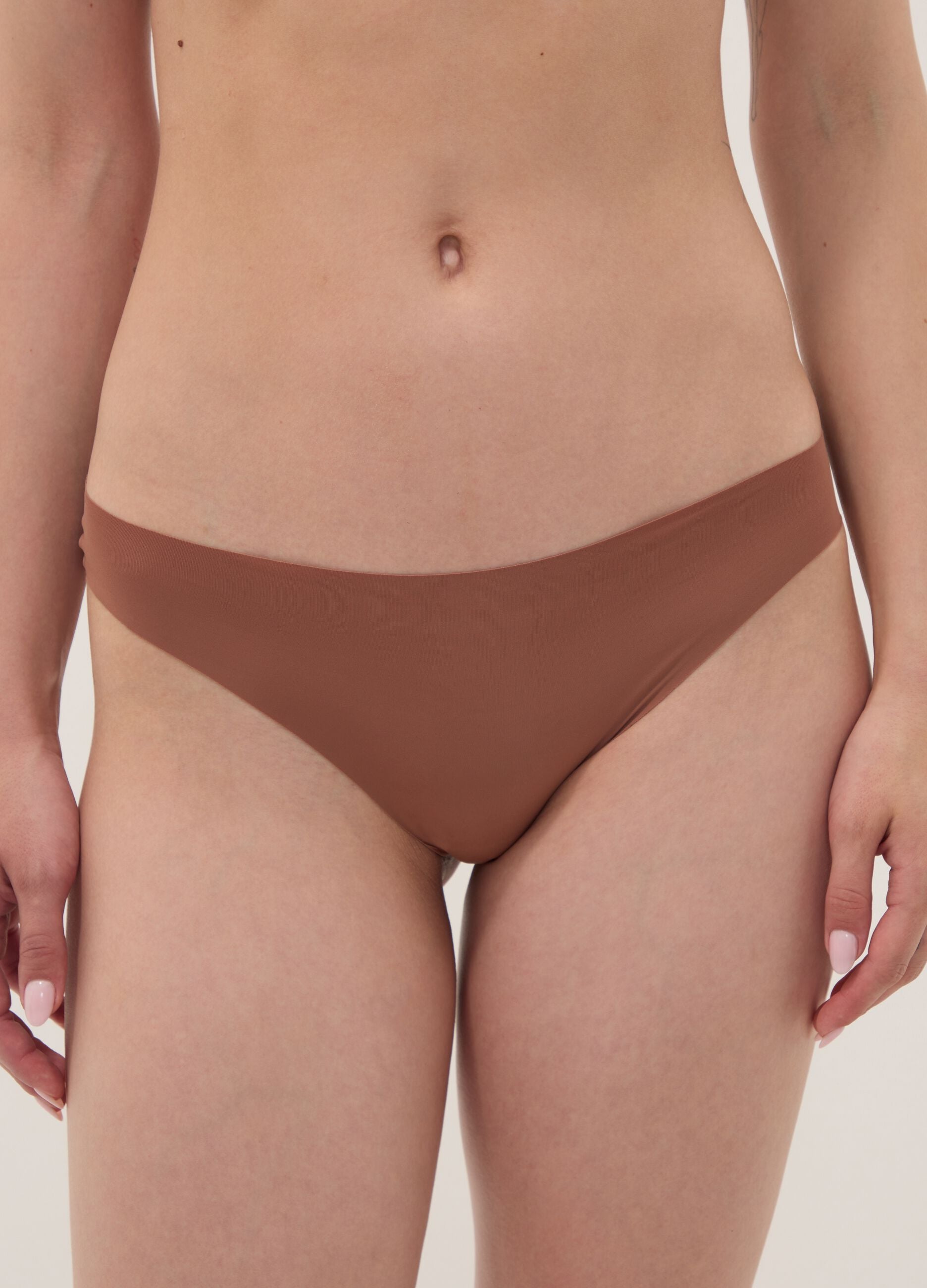 Slip marrone in microfibra elasticizzata a vita regular