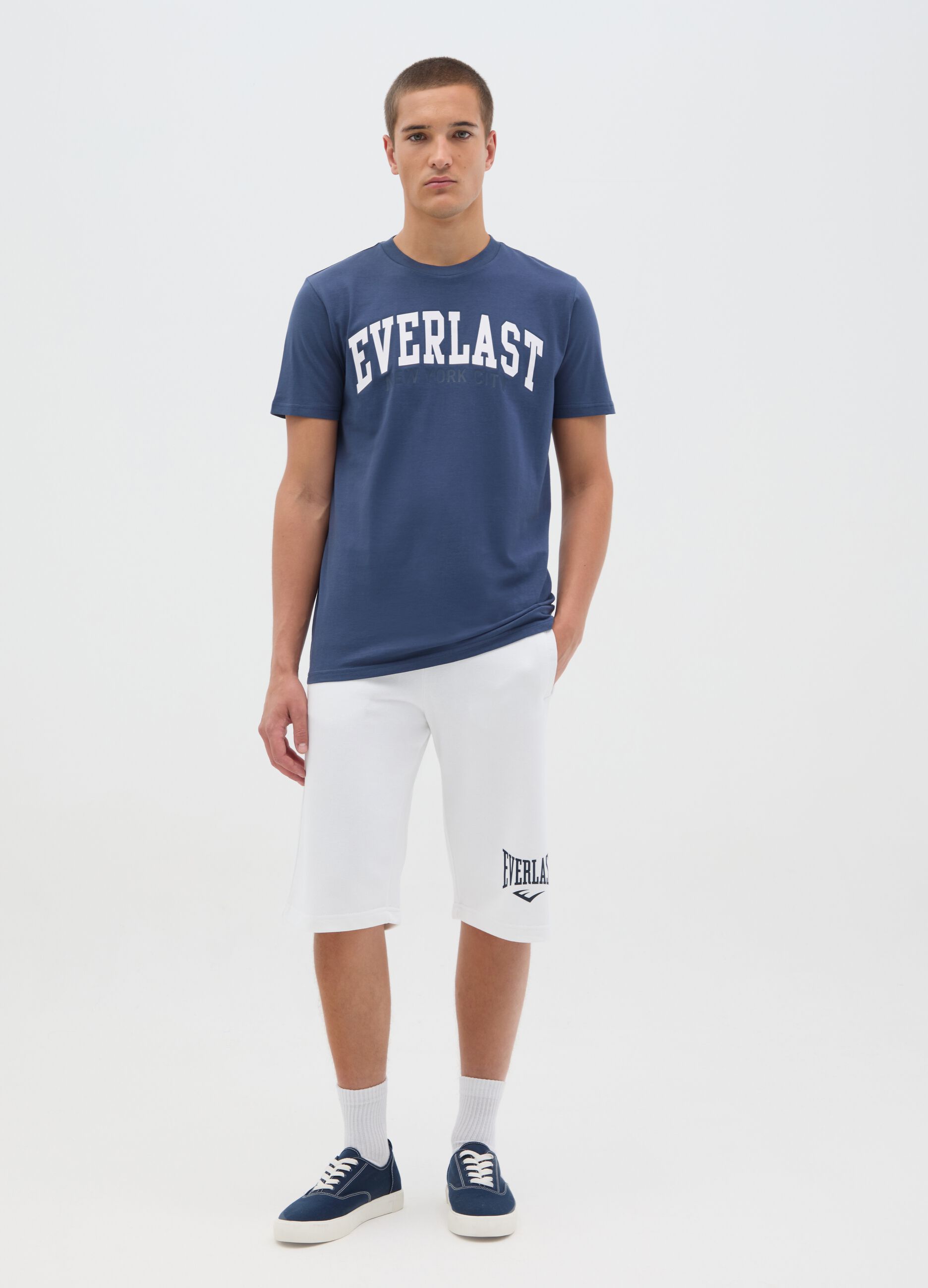 Blue Short Sleeve T-shirt with Everlast Logo Print
