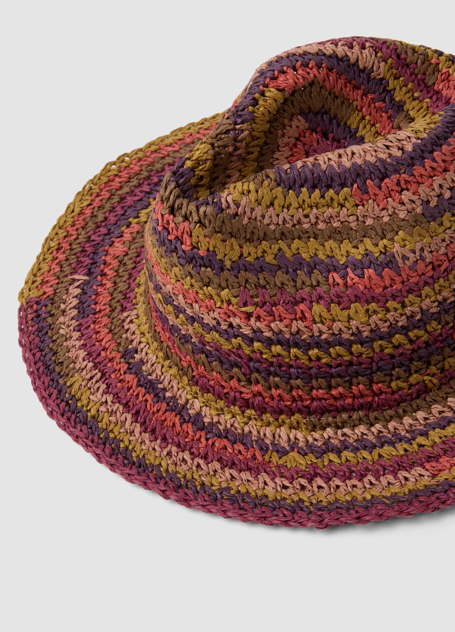 Cappello multicolor in tessuto carta lavorazione jersey