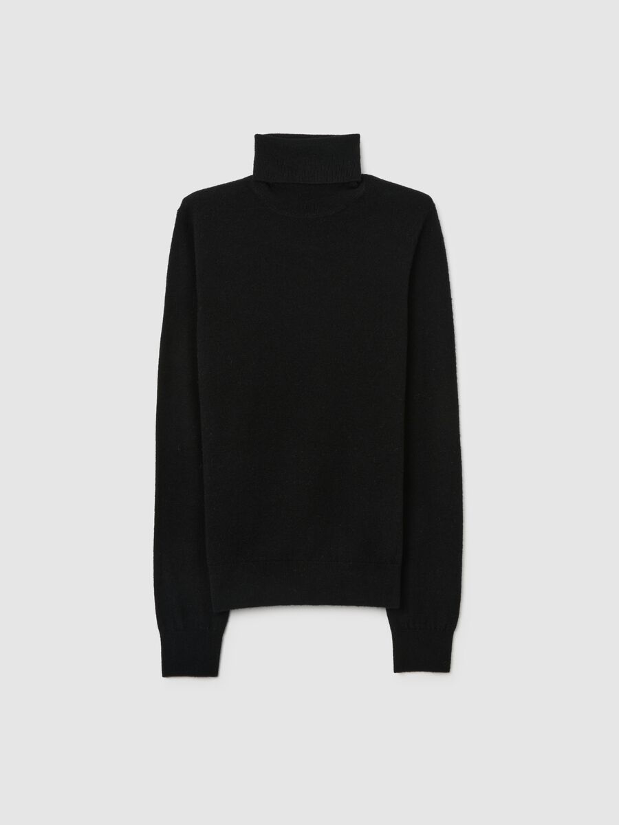 Maglione in pura lana nero regular fit a collo alto_0
