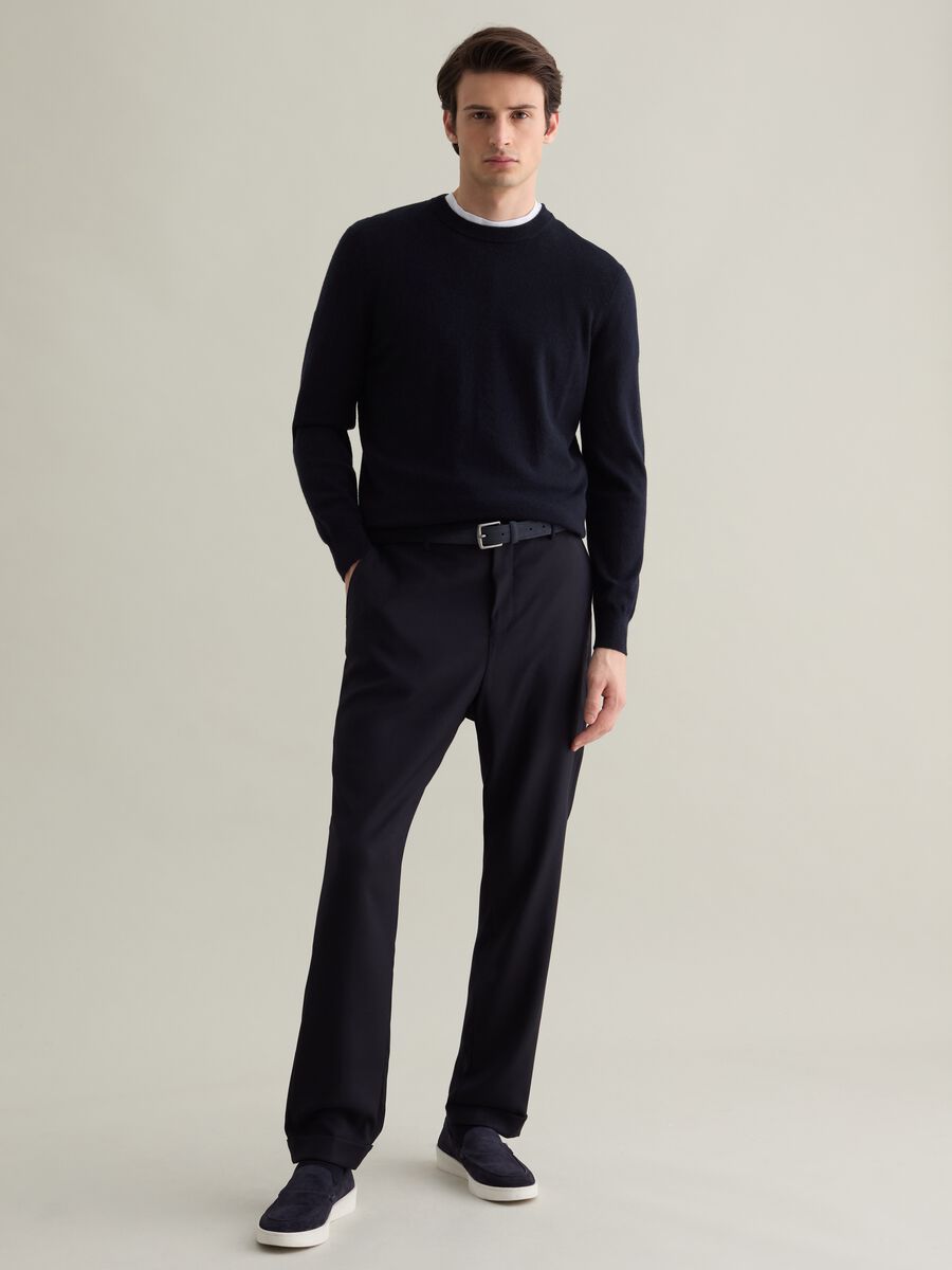 Contemporary belt in suede leather_3