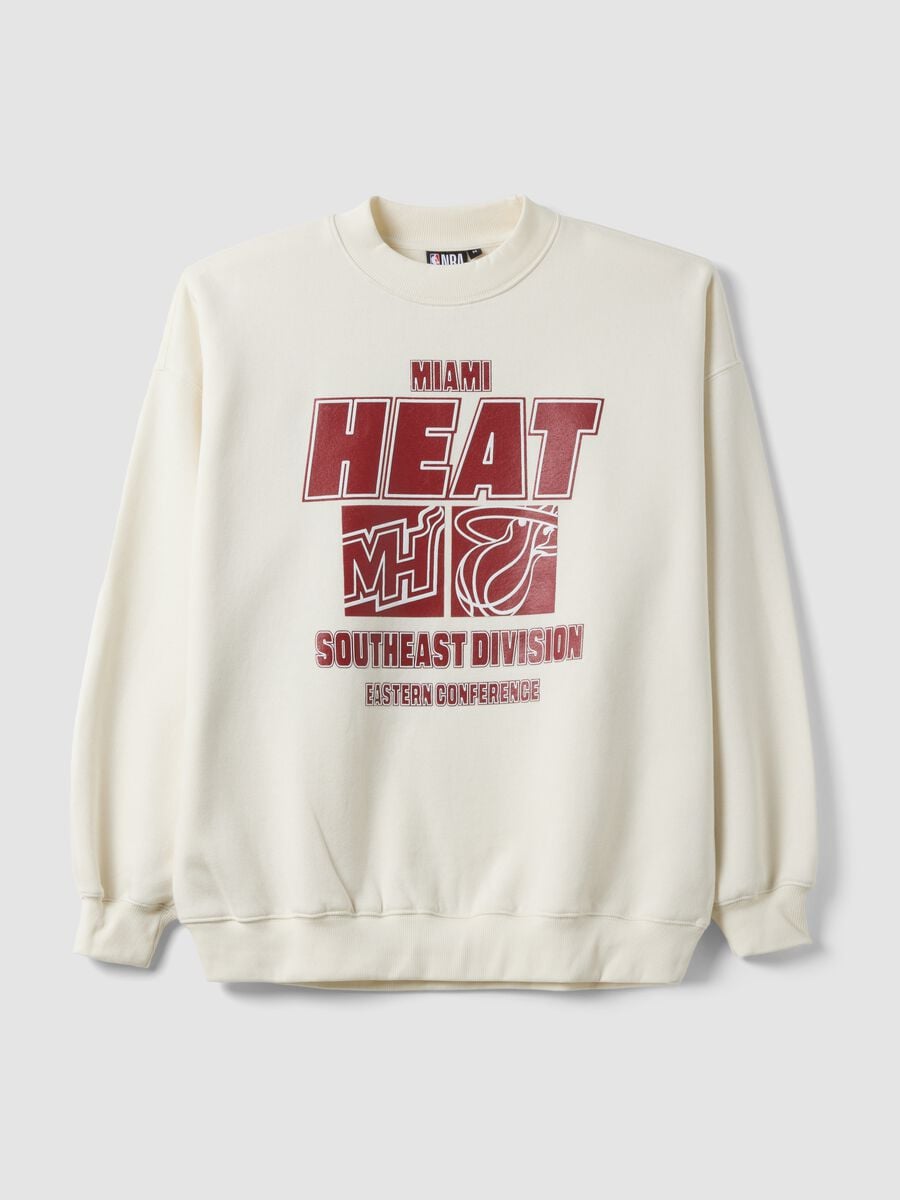 Felpa bianca in misto cotone con stampa frontale dei Miami Heat_0
