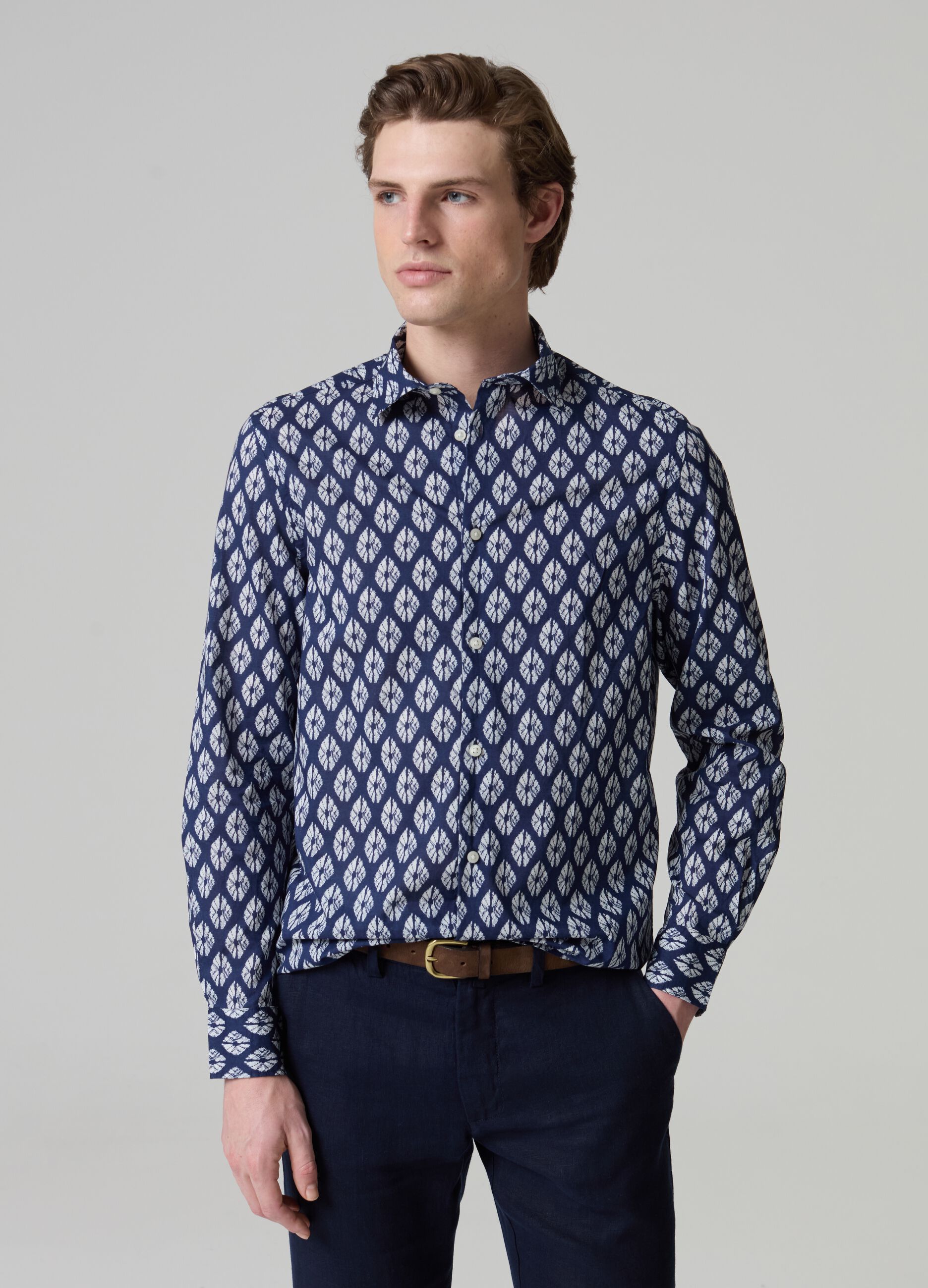 Cotton shirt with diamond pattern