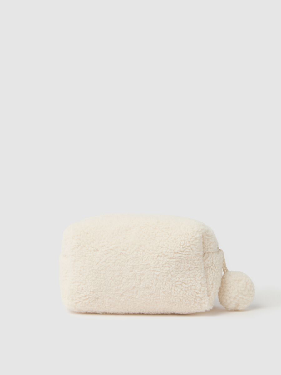 White beauty case with appliqué_1