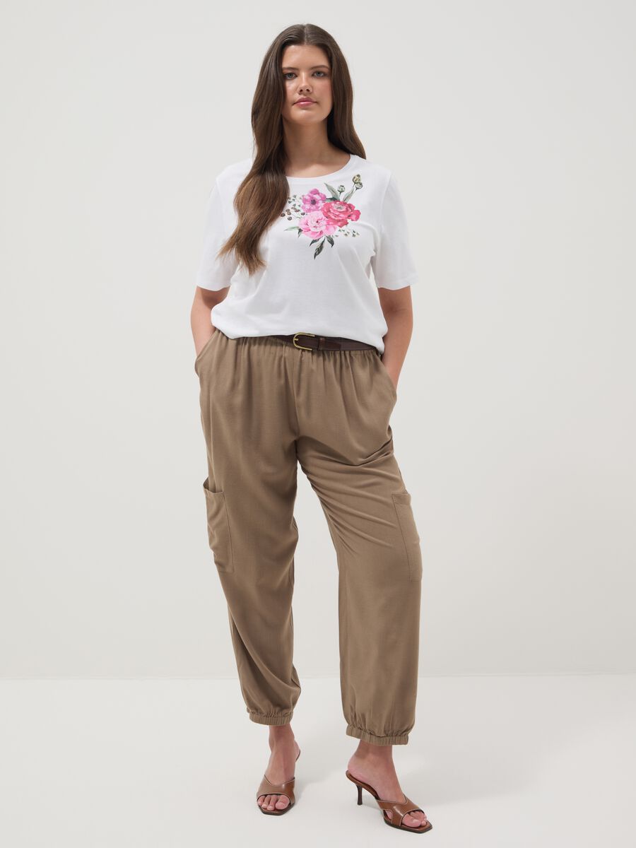 Pantaloni jogger in misto viscosa e lino marroni regular fit_0