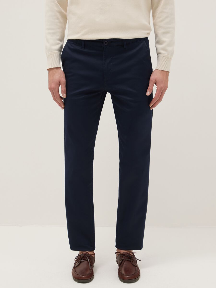 Blue stretchy cotton slim fit chino trousers_1