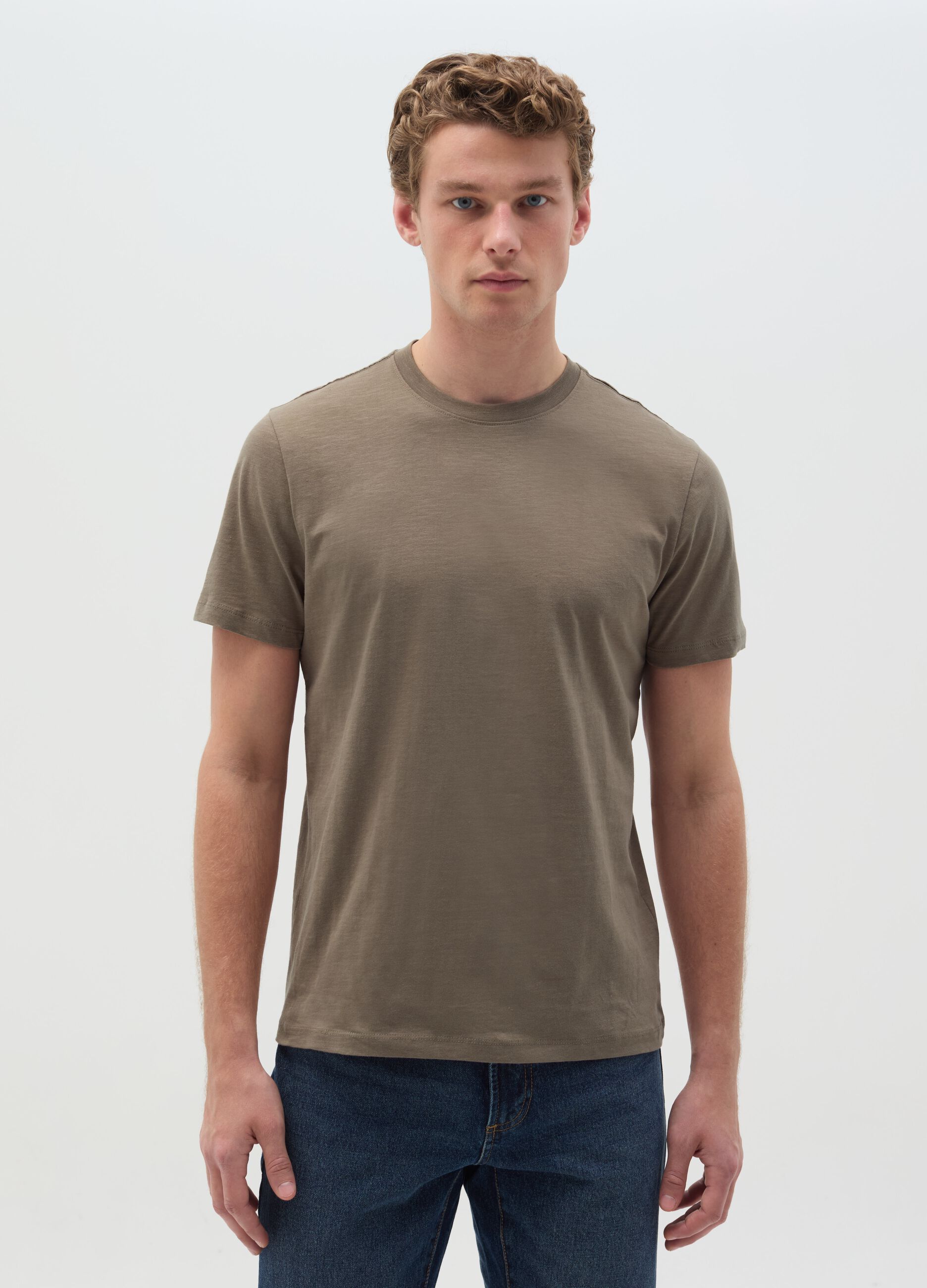 T-shirt in slub cotton with round neck