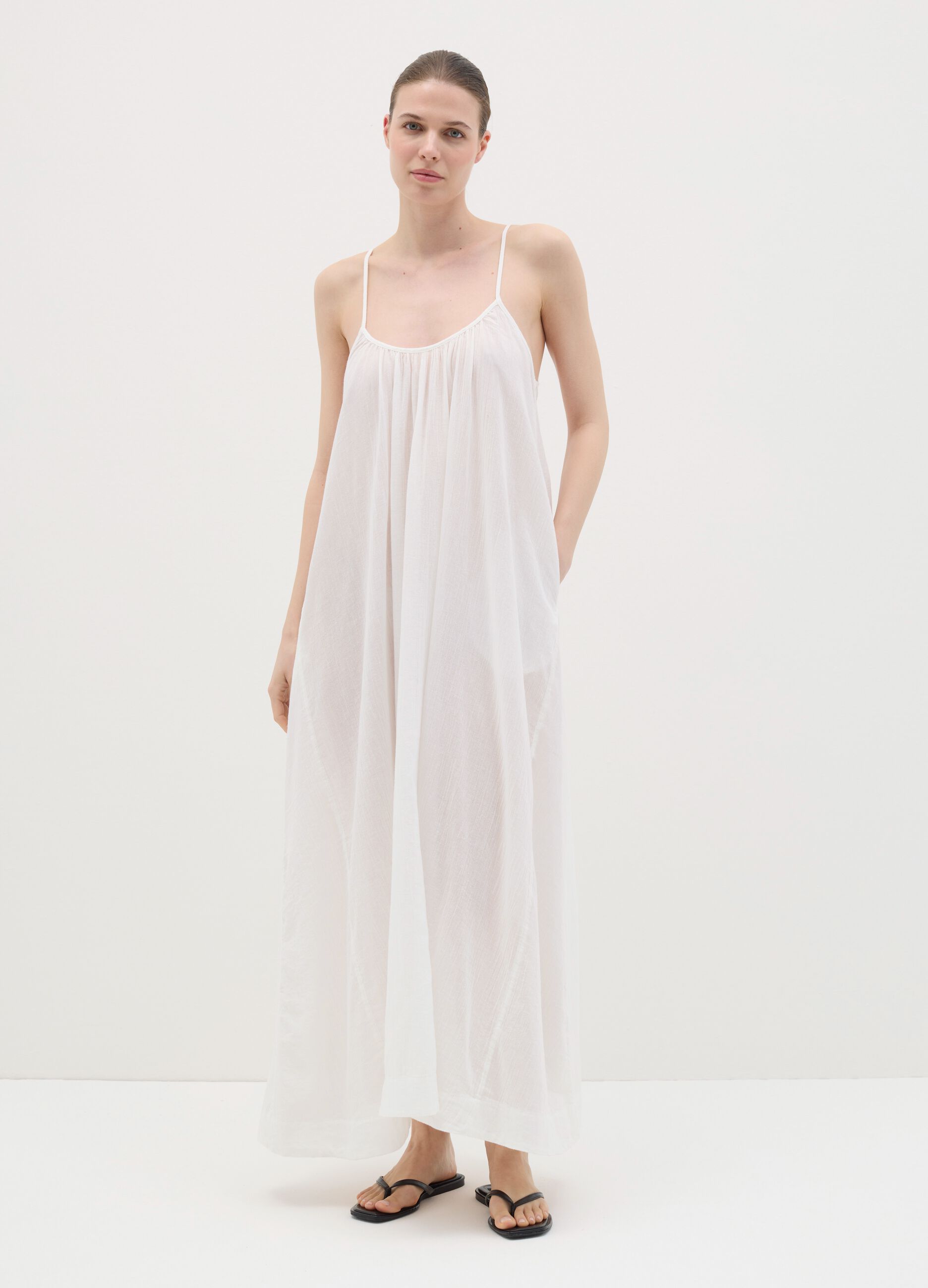 Women's full-length white dress in 100% cotton