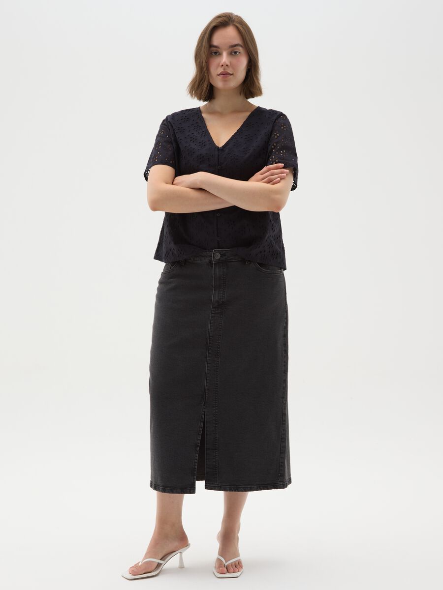 Women's black regular fit pure cotton blouse_2