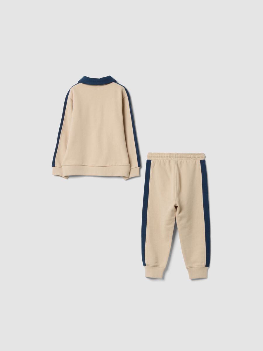 Beige organic cotton jogging set with raised prints_1