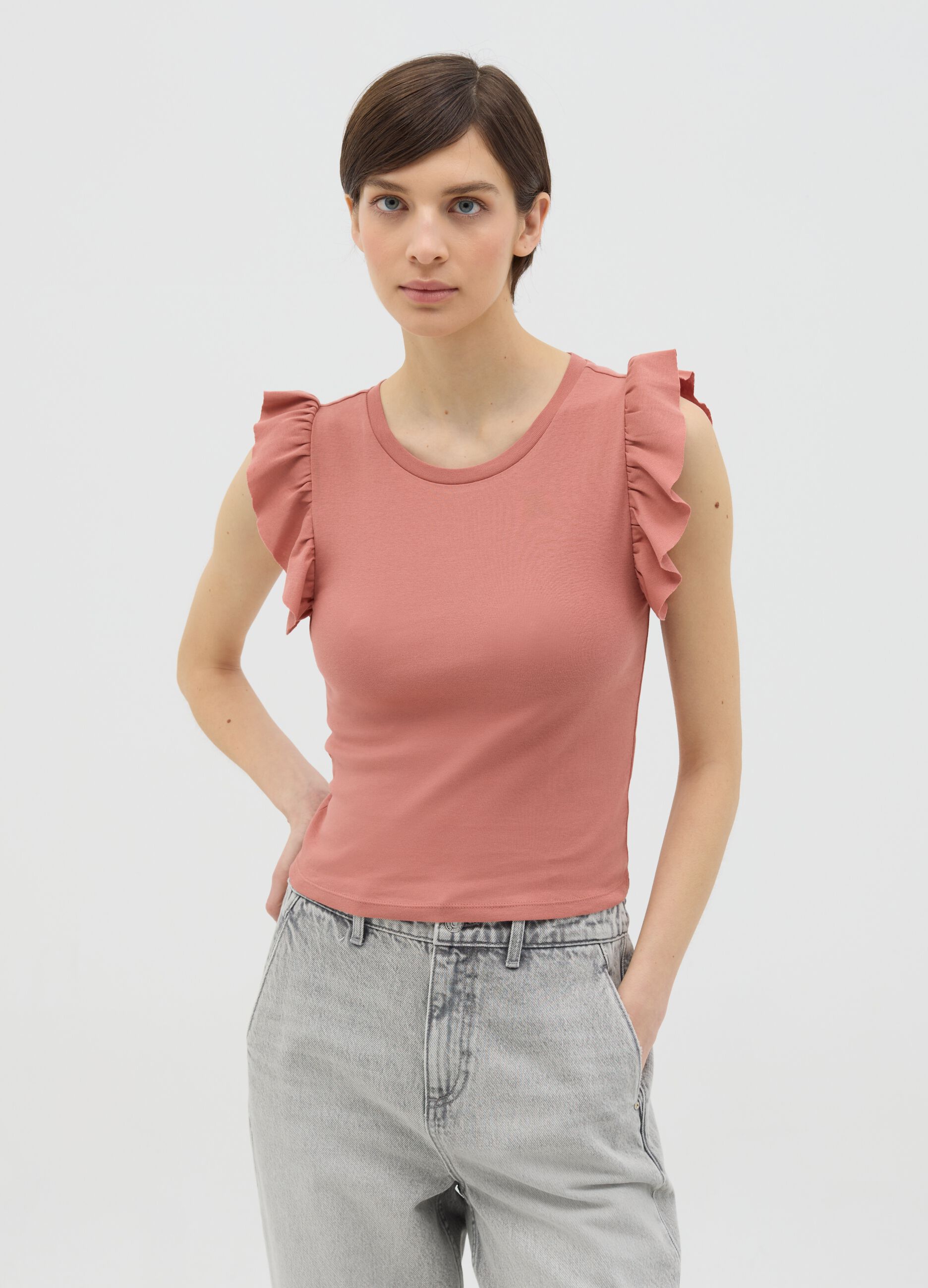 Pink T-shirt with ruffle sleeves by Ovs