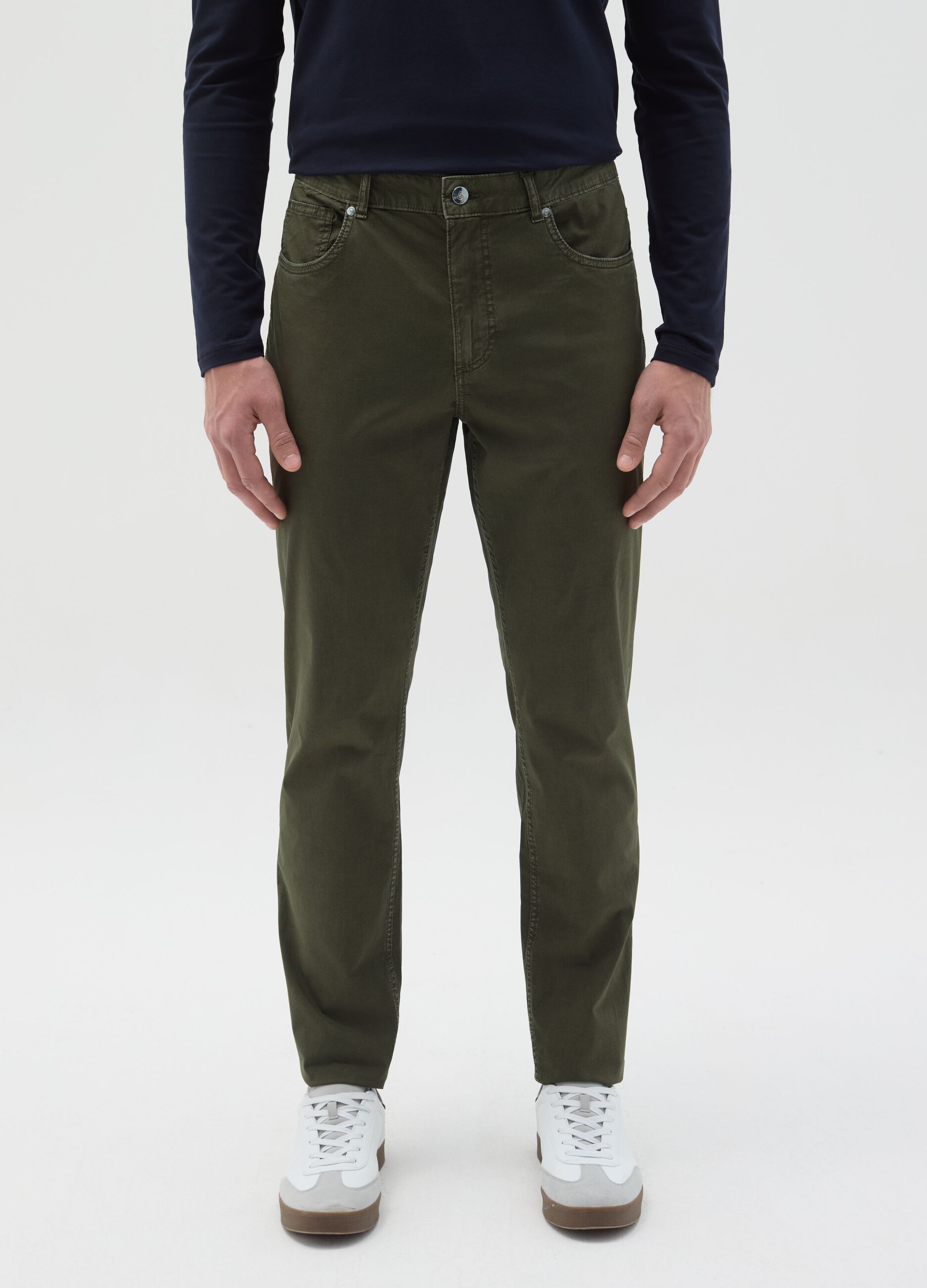 Slim-fit trousers in cotton poplin