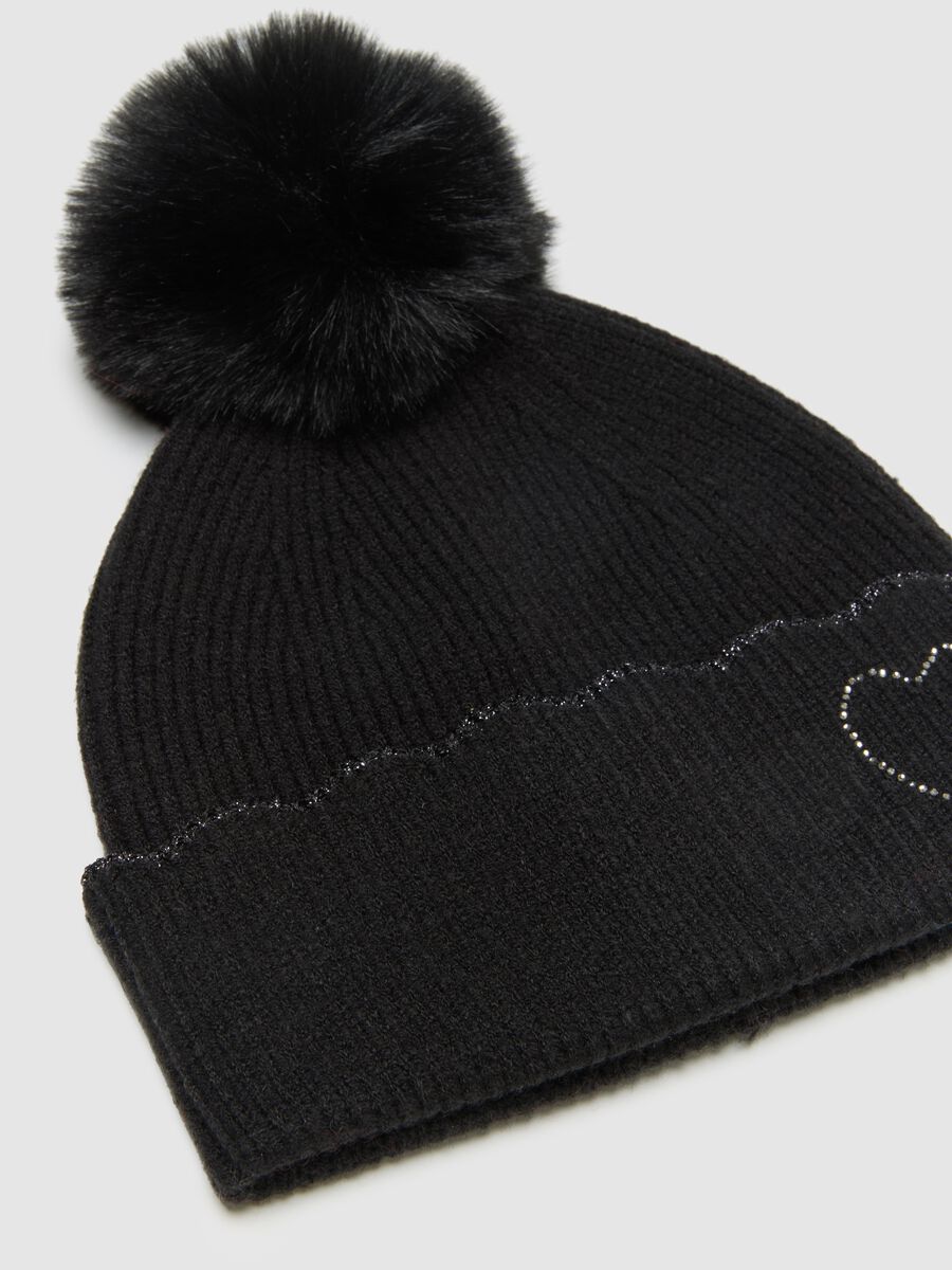 Black girl's hat with pom-pom and glitter_2
