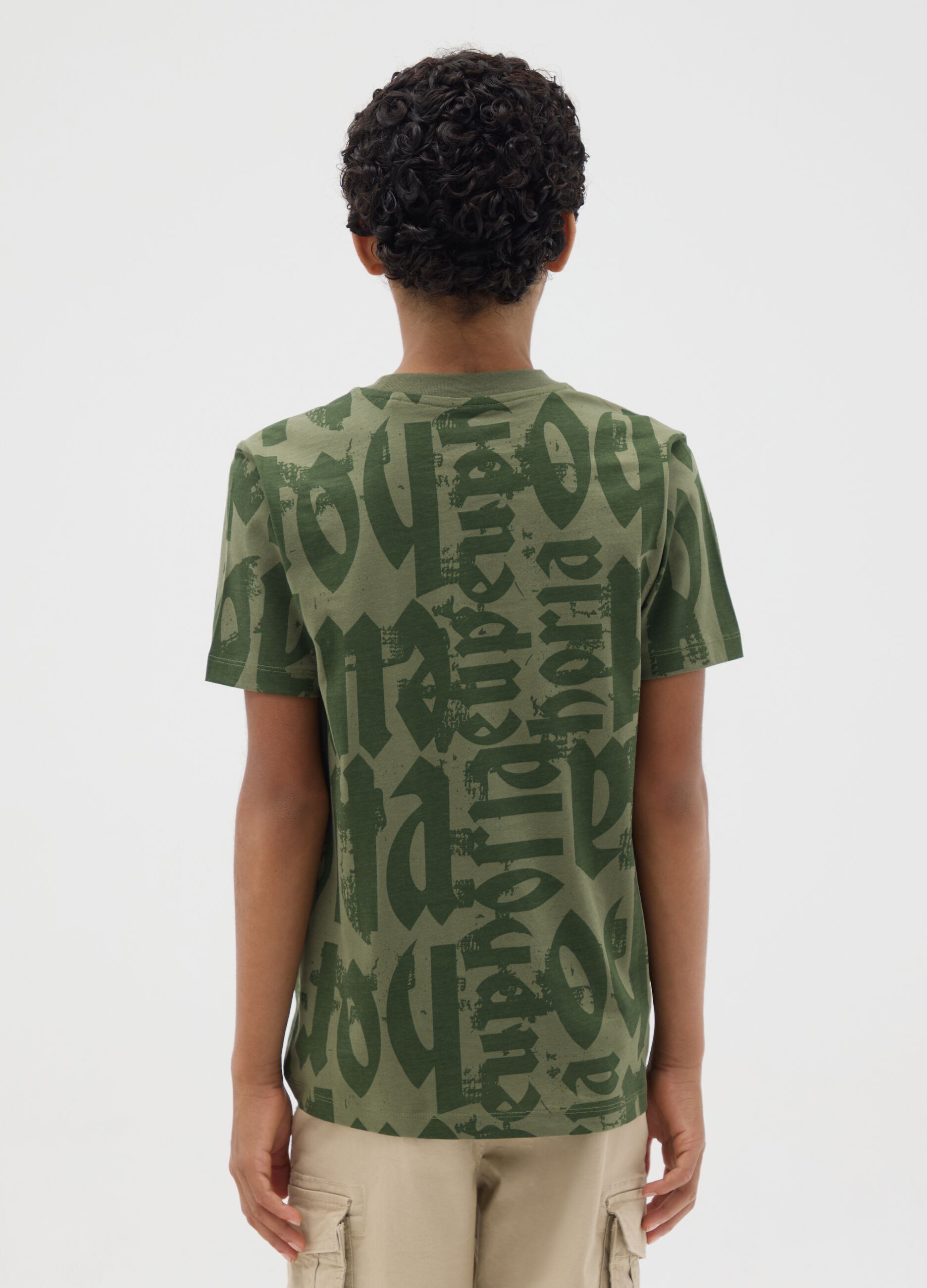 Boy's green cotton t-shirt regular fit with graphic print