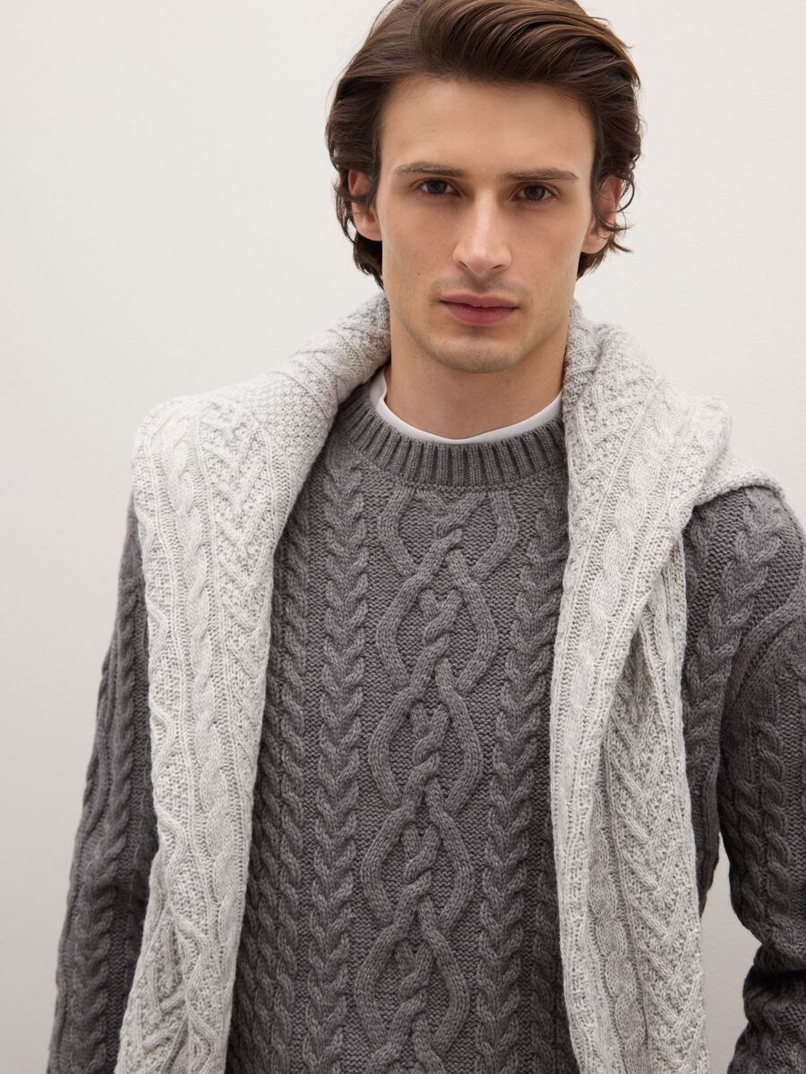 Grey regular fit jumper with jacquard pattern_3