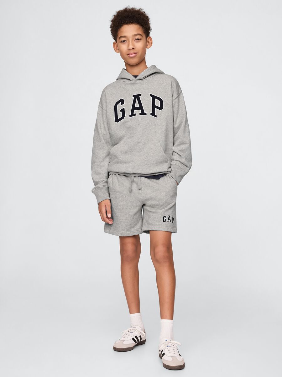 Grey GAP logo shorts for children_1