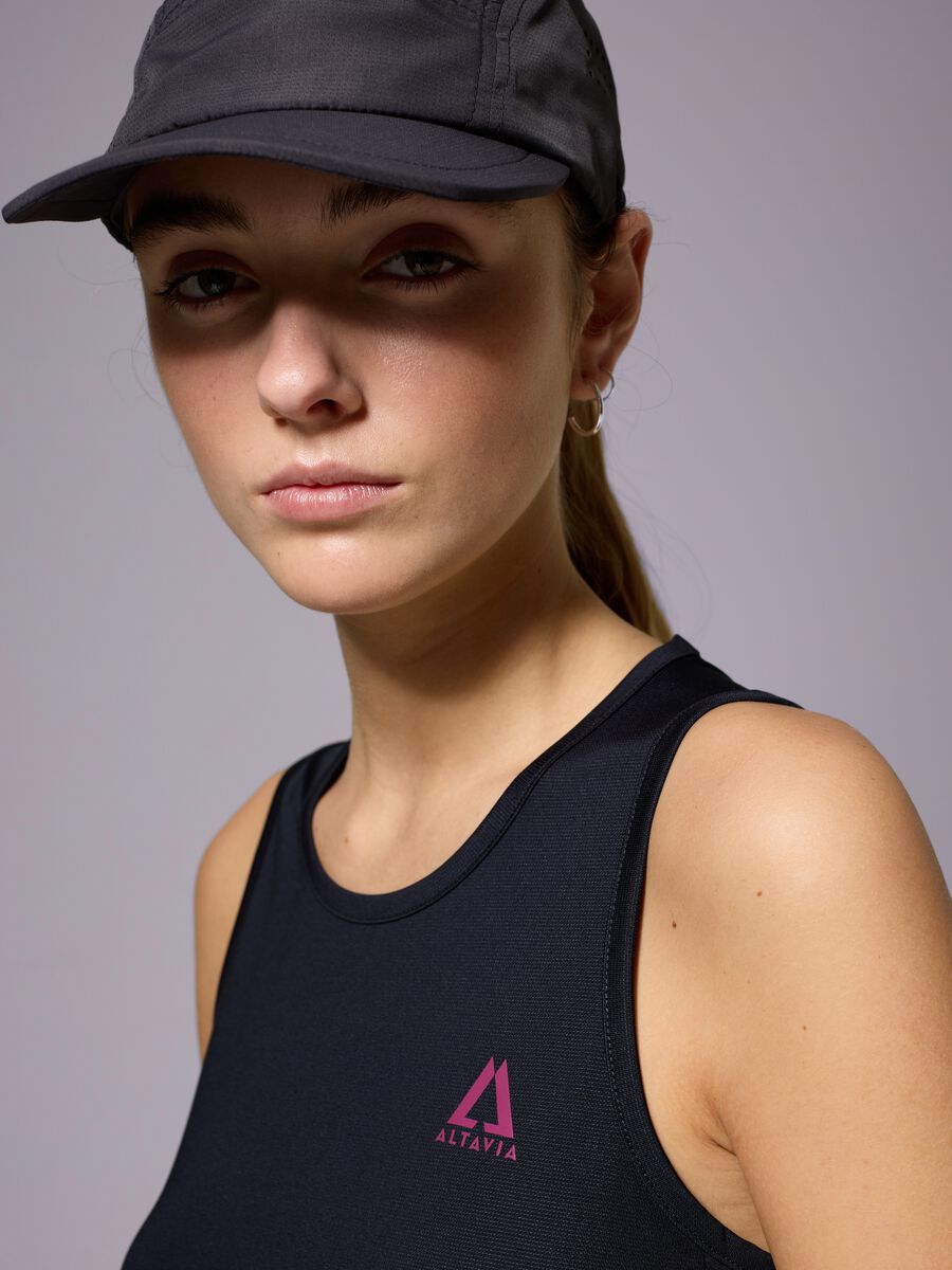 ALTAVIA WITH DEBORAH COMPAGNONI technical sports vest_2