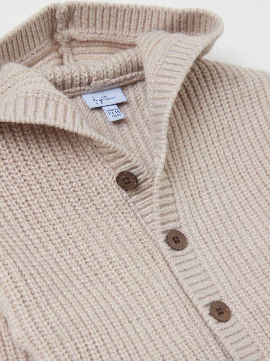Knitted cardigan with hood_2