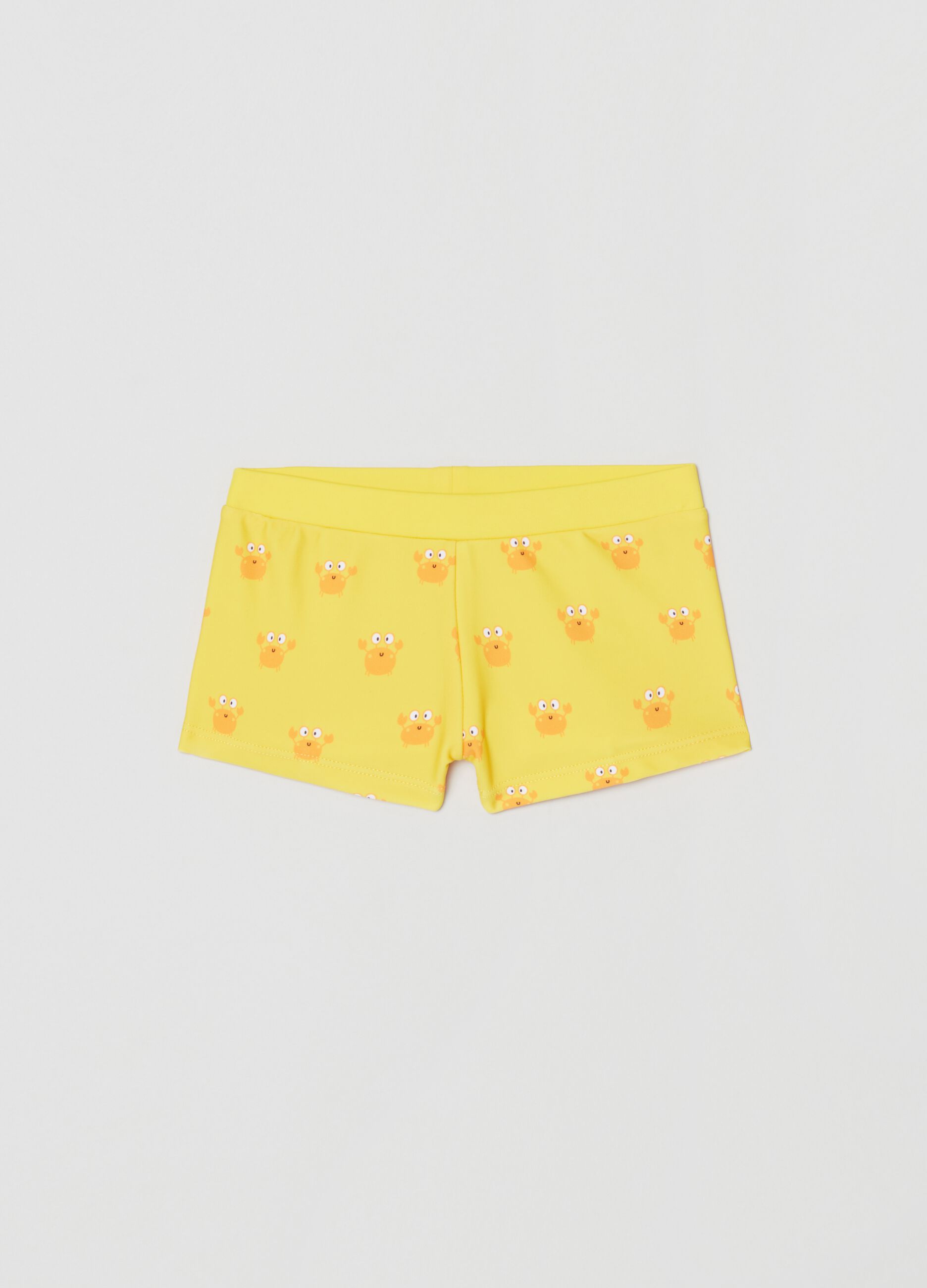 Swimming trunks with crabs print