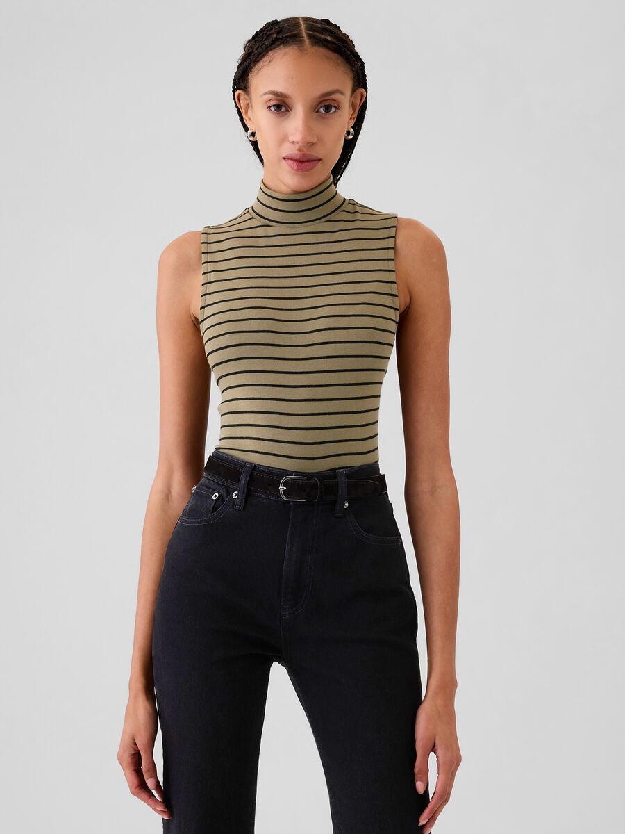Mock neck sleeveless top_0