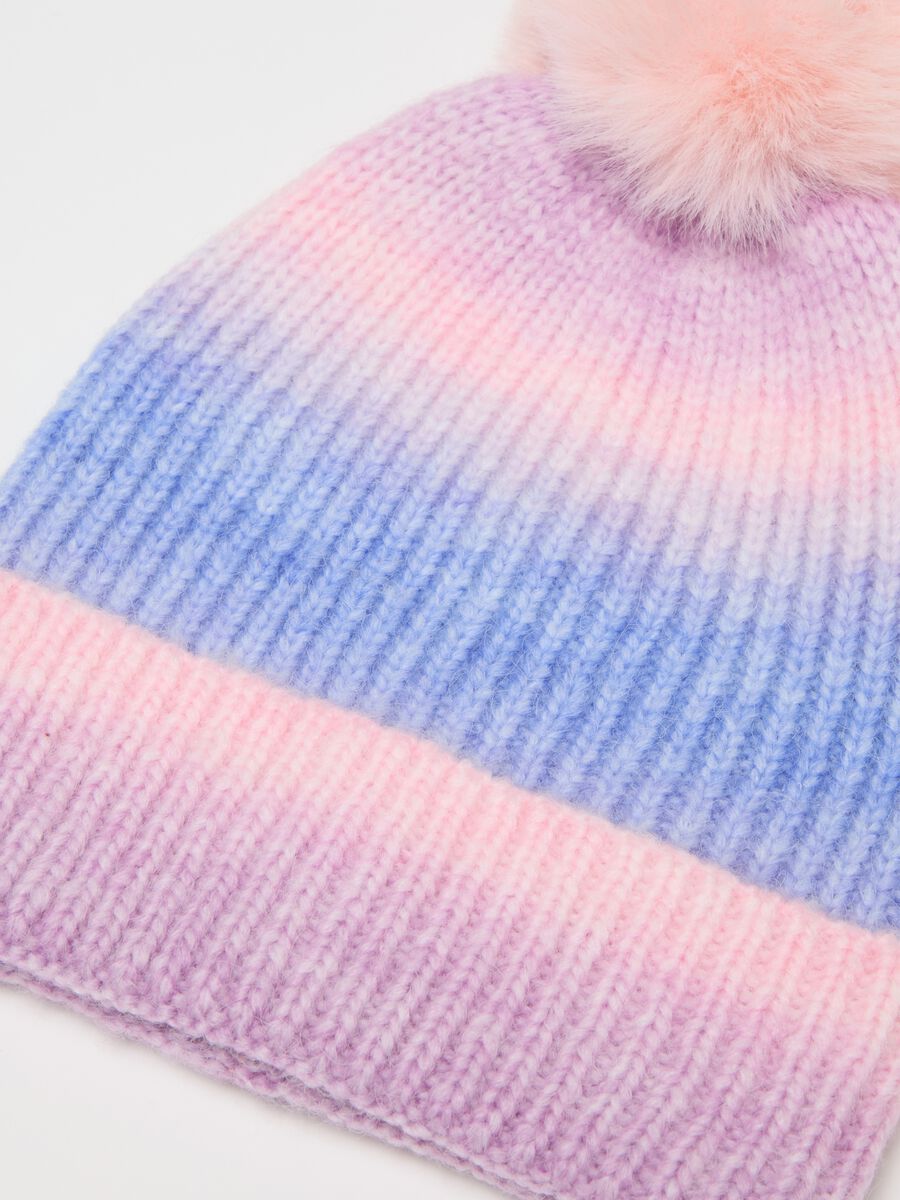 Cappello da bambina multicolor con pon pon_1
